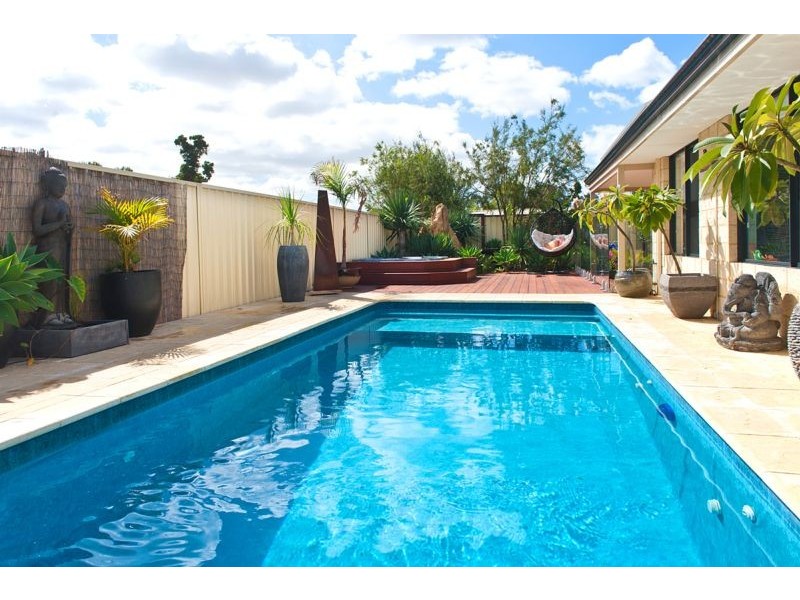 86 Lancaster Drive, West Busselton WA 6280