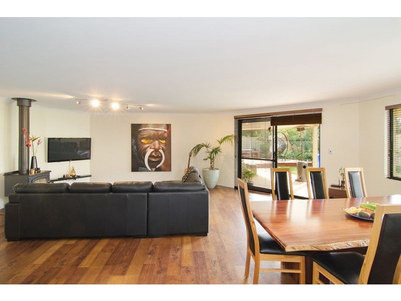 86 Lancaster Drive, West Busselton WA 6280