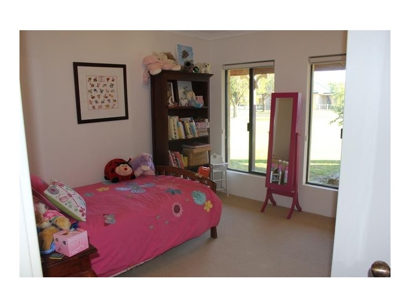 15 Whitemoss Drive, Vasse WA 6280