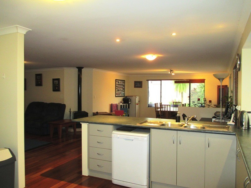 12 Echidna Green, Broadwater WA 6280