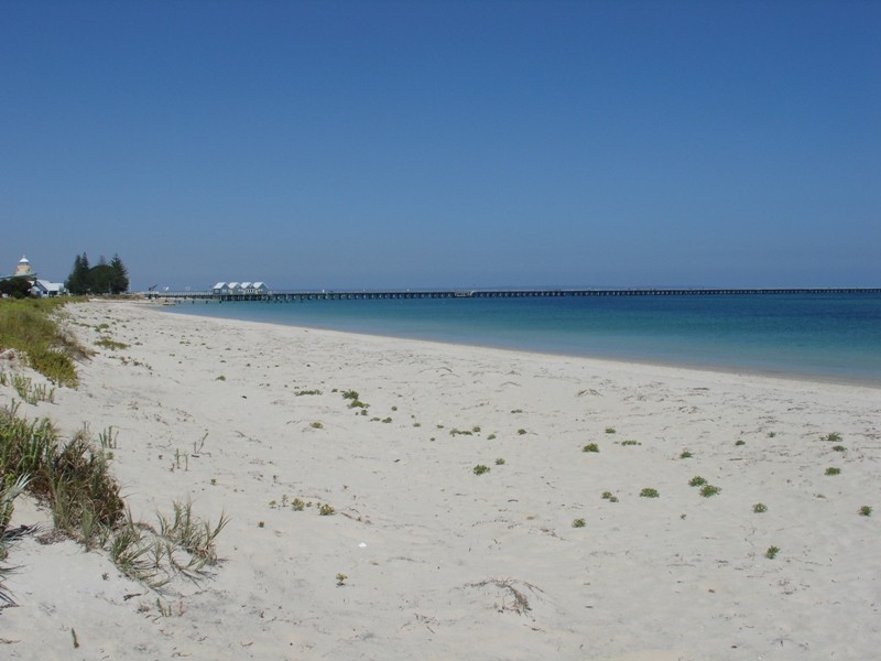 5 Milne Street, Busselton WA 6280