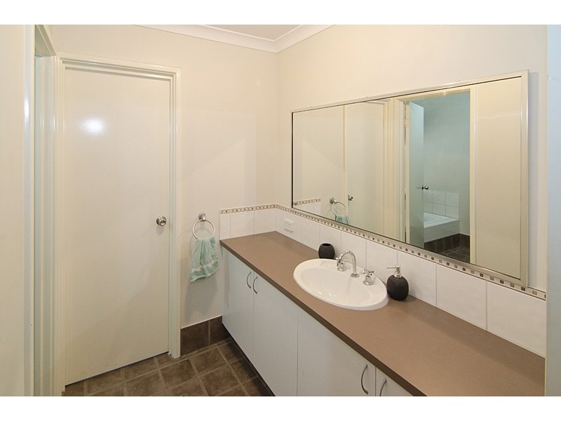 4 Cypress Brace, Dunsborough WA 6281