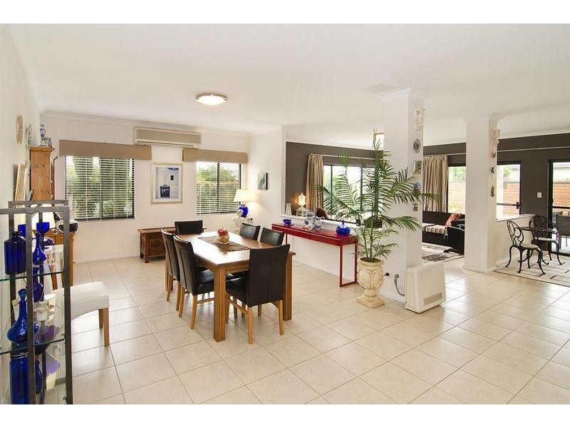 6 Edith Agnes Circle, West Busselton WA 6280