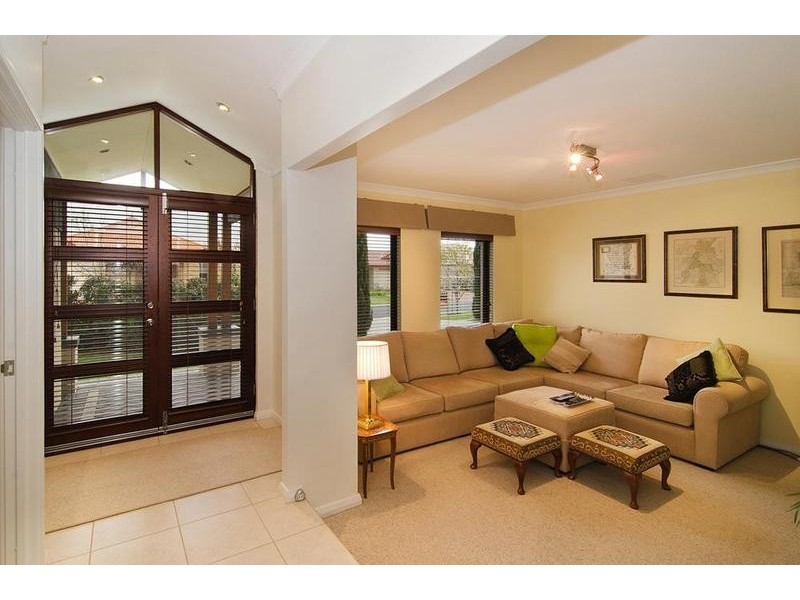 6 Edith Agnes Circle, West Busselton WA 6280