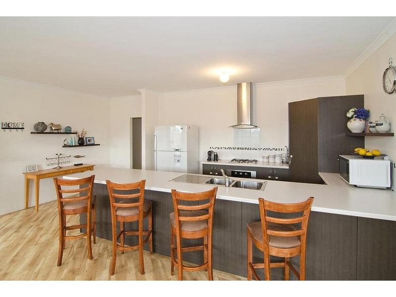 102 Beachfields Drive, Abbey WA 6280