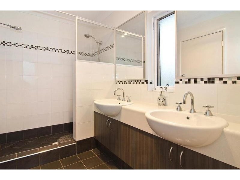 102 Beachfields Drive, Abbey WA 6280