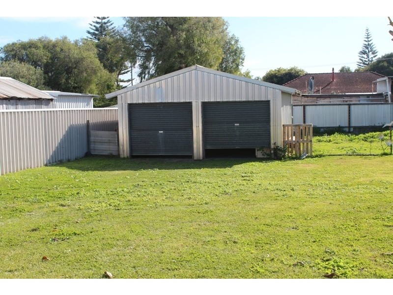 93 Fairbairn Road, Busselton WA 6280