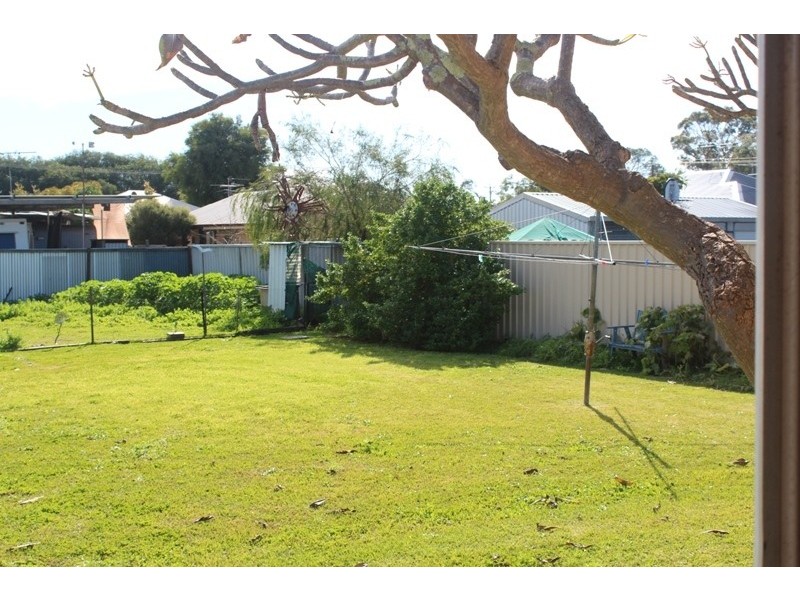 93 Fairbairn Road, Busselton WA 6280