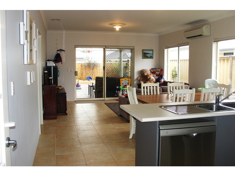 22 Matisse Way, Yalyalup WA 6280