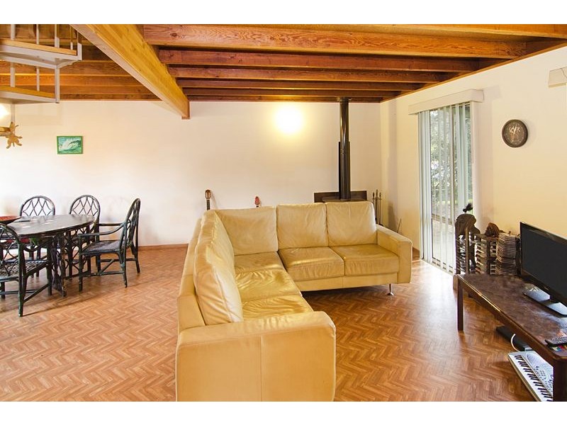 6 Swallow Cove, Dunsborough WA 6281