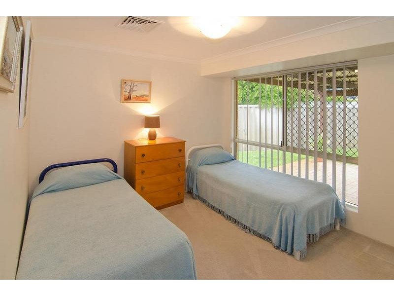 4 Karrinyup Retreat, West Busselton WA 6280