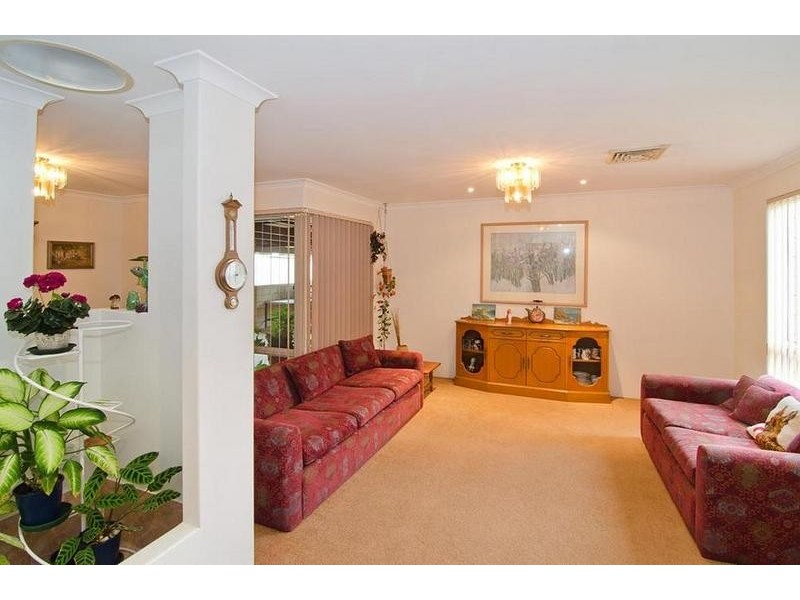 4 Karrinyup Retreat, West Busselton WA 6280