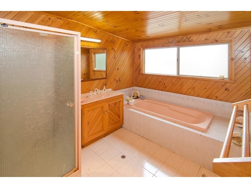 10 McCann Close, Abbey WA 6280