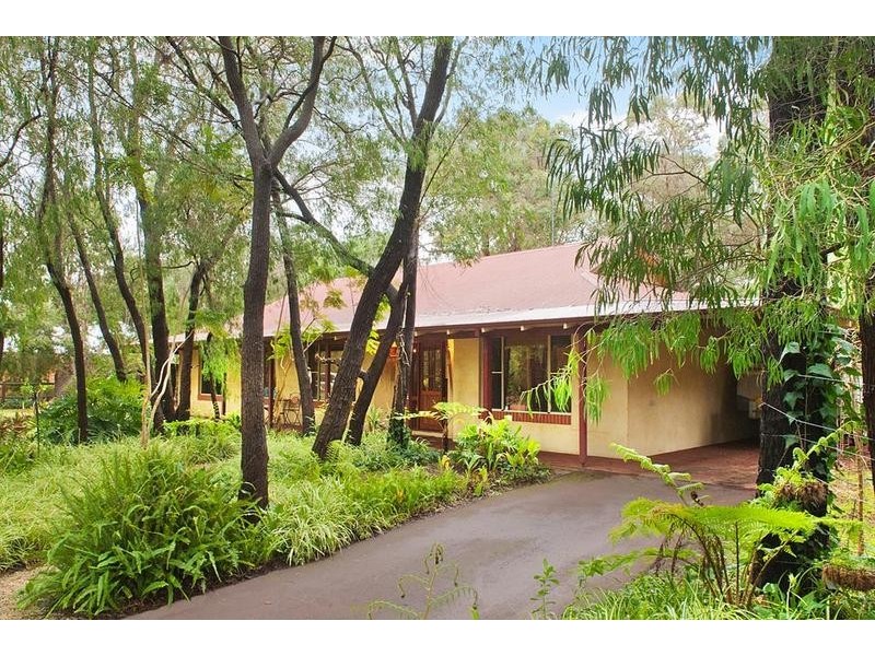 35 Country Road, Bovell WA 6280