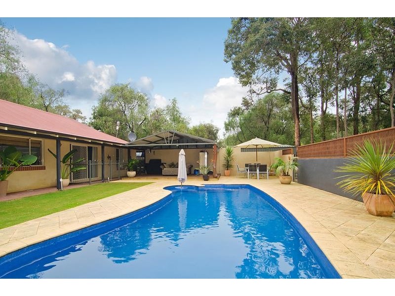 35 Country Road, Bovell WA 6280