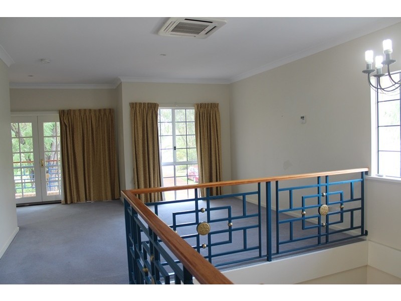 7 Links Court, Busselton WA 6280