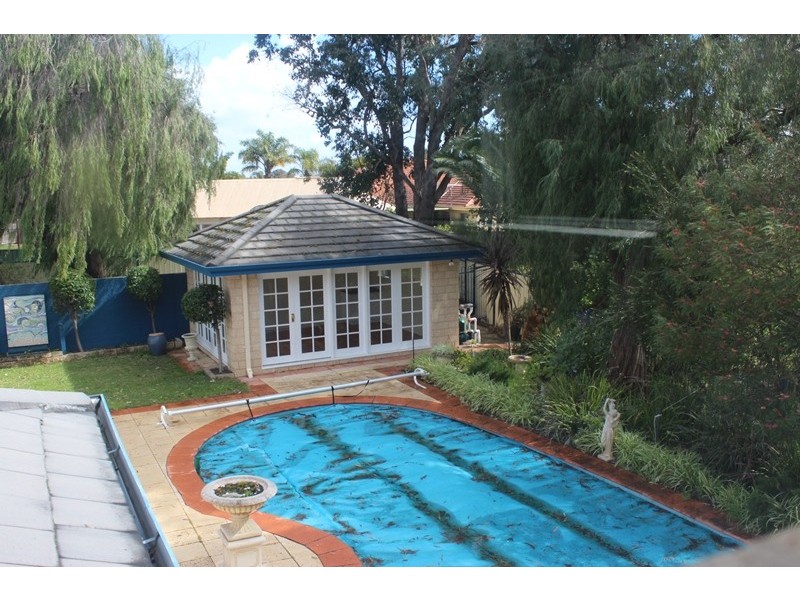 7 Links Court, Busselton WA 6280