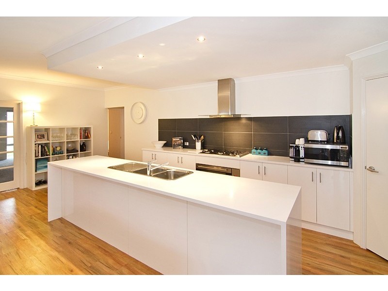 18 Clematis Way, Busselton WA 6280