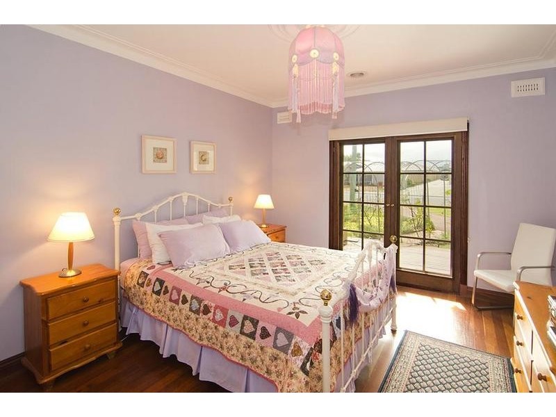 24 Harris Road, Busselton WA 6280