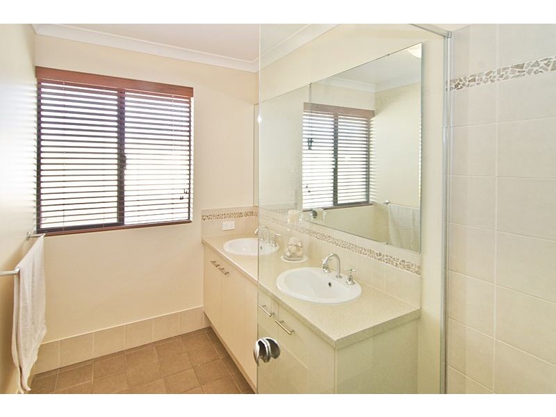 130 Hadfield Avenue, Broadwater WA 6280