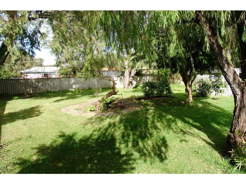 28 Averil Street, Abbey WA 6280