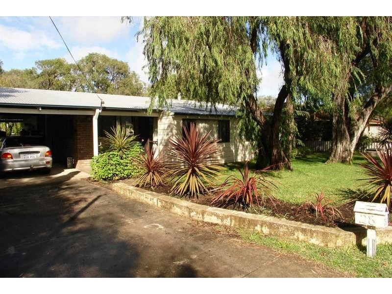 28 Averil Street, Abbey WA 6280