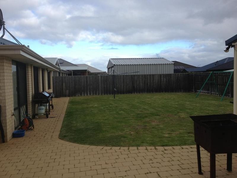 24 Kelston Way, Australind WA 6233