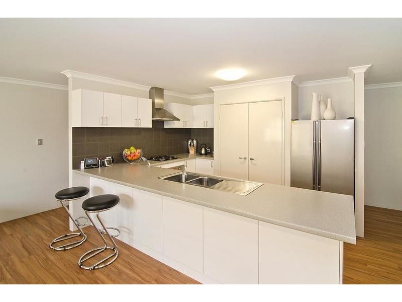 12 Mary Road, Yalyalup WA 6280