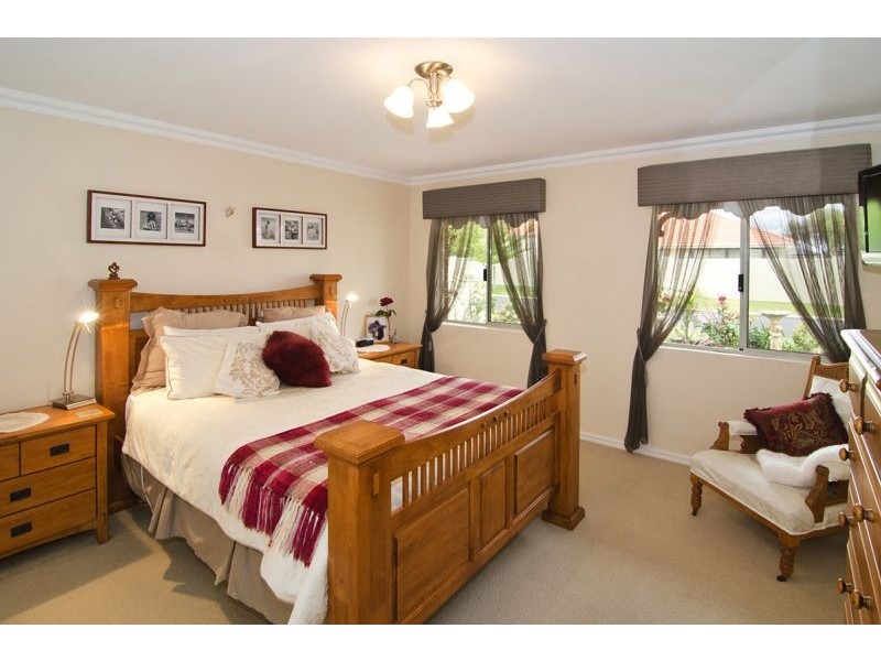 4 Edith Agnes Circle, West Busselton WA 6280