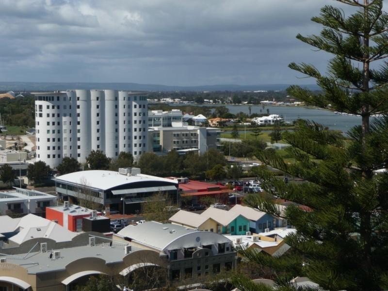 26/11 Casuarina Drive, Bunbury WA 6230