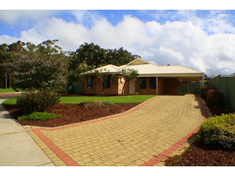 21 Leschenaultia Avenue, Margaret River WA 6285