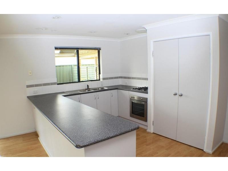 21 Leschenaultia Avenue, Margaret River WA 6285