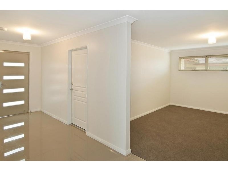 31 Kooljak Road, Broadwater WA 6280