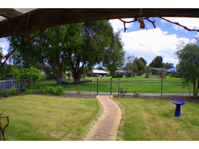 7 Ficus Lane, Margaret River WA 6285