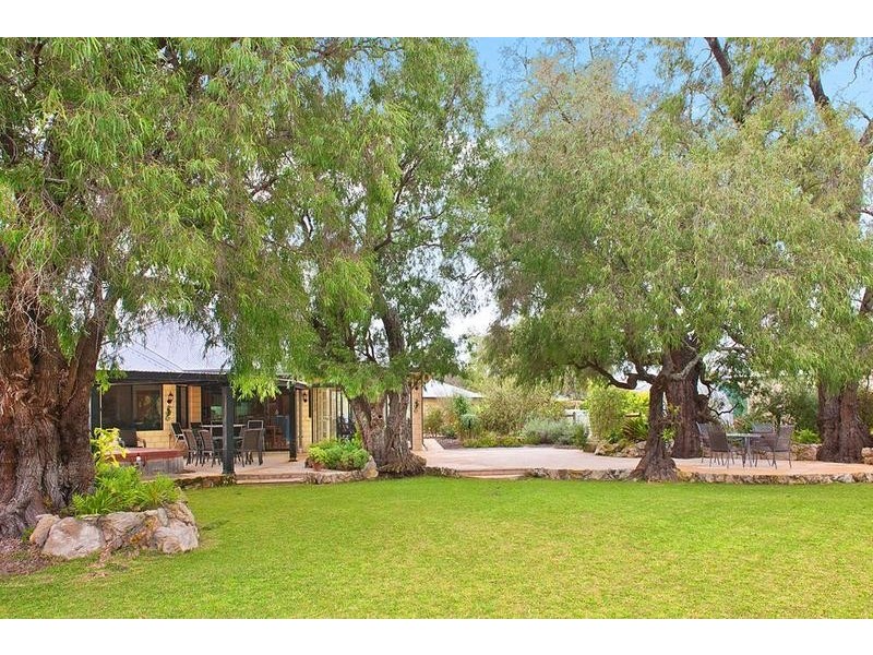 63 Country Road, Bovell WA 6280