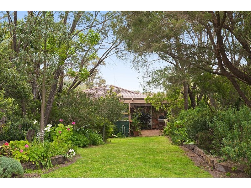 1102 Caves Road, Quindalup WA 6281