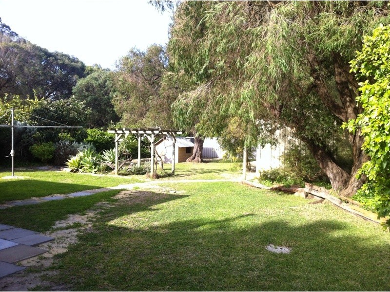 15 Craig Street, Busselton WA 6280