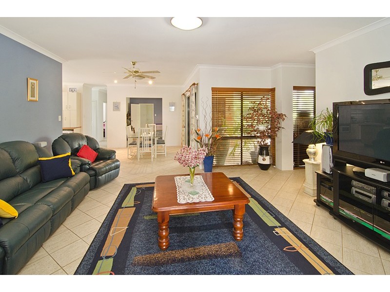 24 Pebble Drive, Geographe WA 6280