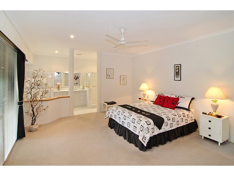 24 Pebble Drive, Geographe WA 6280