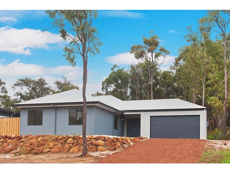 9 Wandoo Place, Cowaramup WA 6284