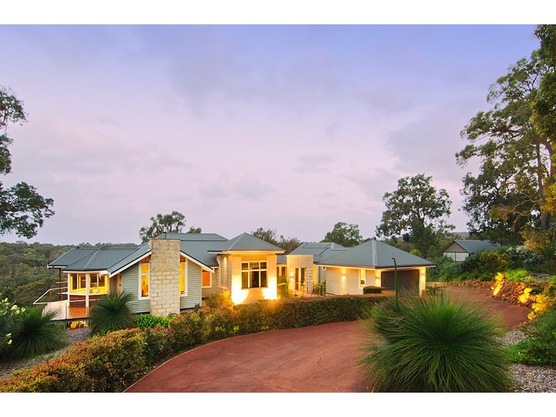 156 Vintners Drive, Quindalup WA 6281