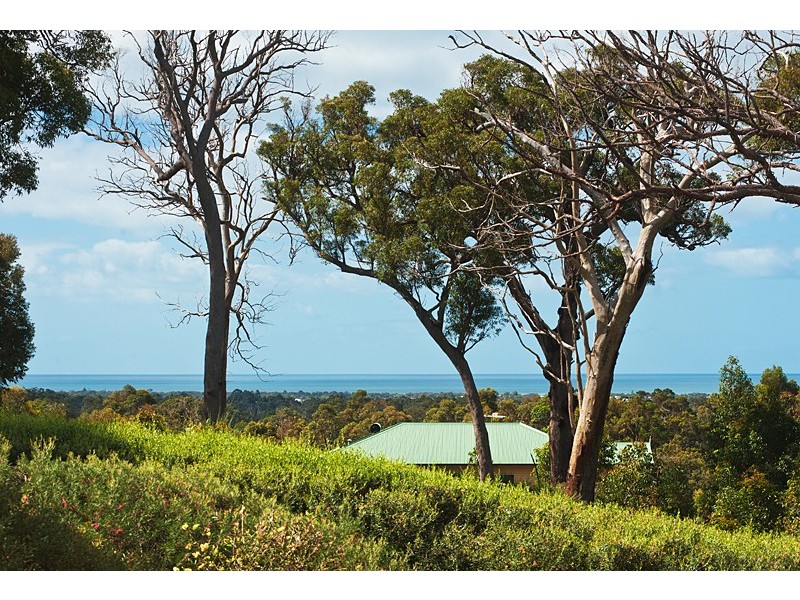 156 Vintners Drive, Quindalup WA 6281