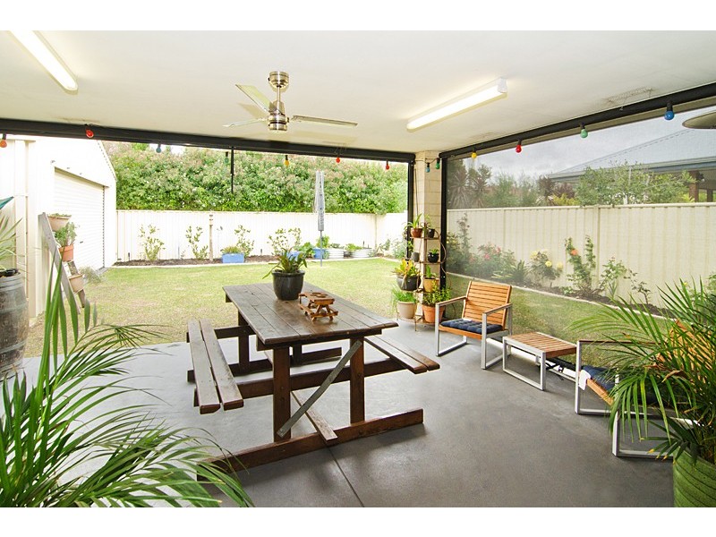 33 Edith Agnes Circle, West Busselton WA 6280