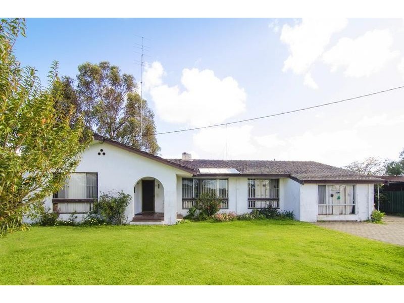 40 Causeway Road, Busselton WA 6280