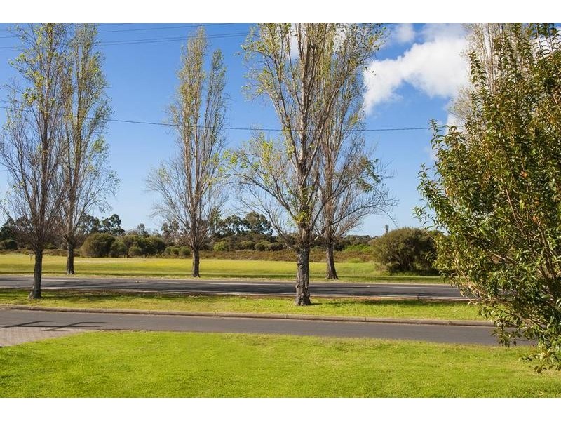 40 Causeway Road, Busselton WA 6280