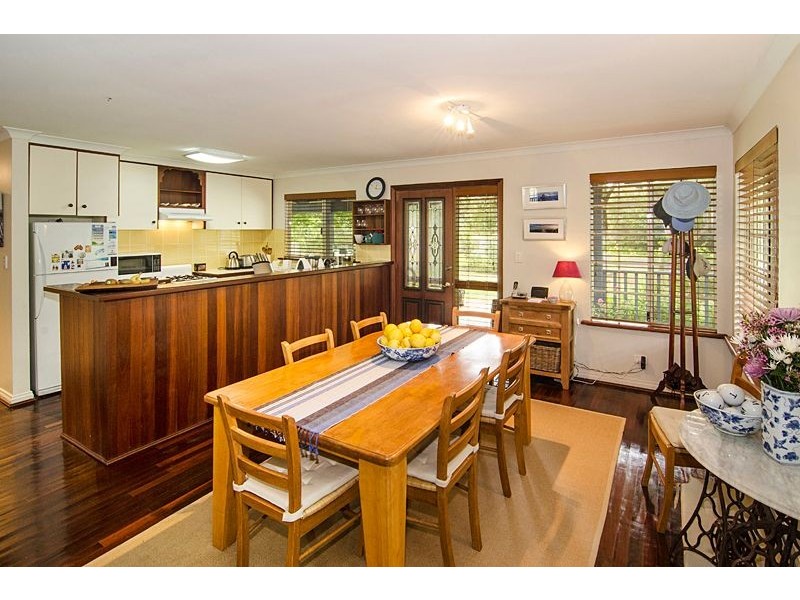 3 Wilson Avenue, Quindalup WA 6281