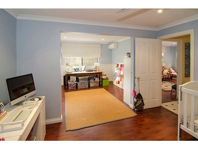 3 Wilson Avenue, Quindalup WA 6281