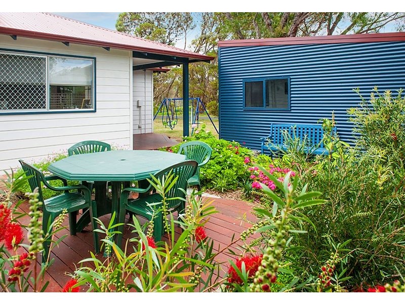 3 Wilson Avenue, Quindalup WA 6281