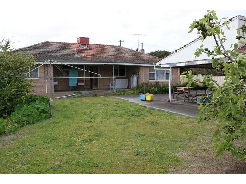 108 Kent Street, Busselton WA 6280