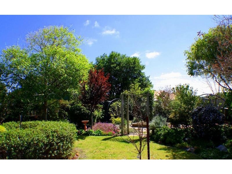 25 The Greenway, Margaret River WA 6285